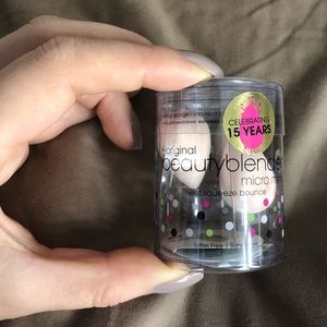 Beautyblender micro mini sponges